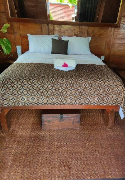 The Hidden Escapes Bingin- Sunset Rooftop Wood House With Ocean View & Private Kitchen อูลูวาตู ภายนอก รูปภาพ