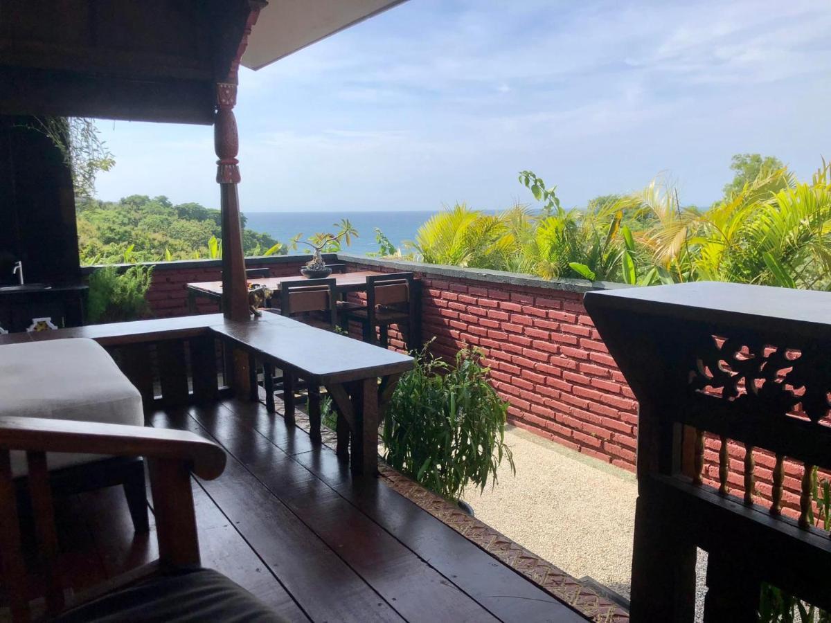 The Hidden Escapes Bingin- Sunset Rooftop Wood House With Ocean View & Private Kitchen อูลูวาตู ภายนอก รูปภาพ