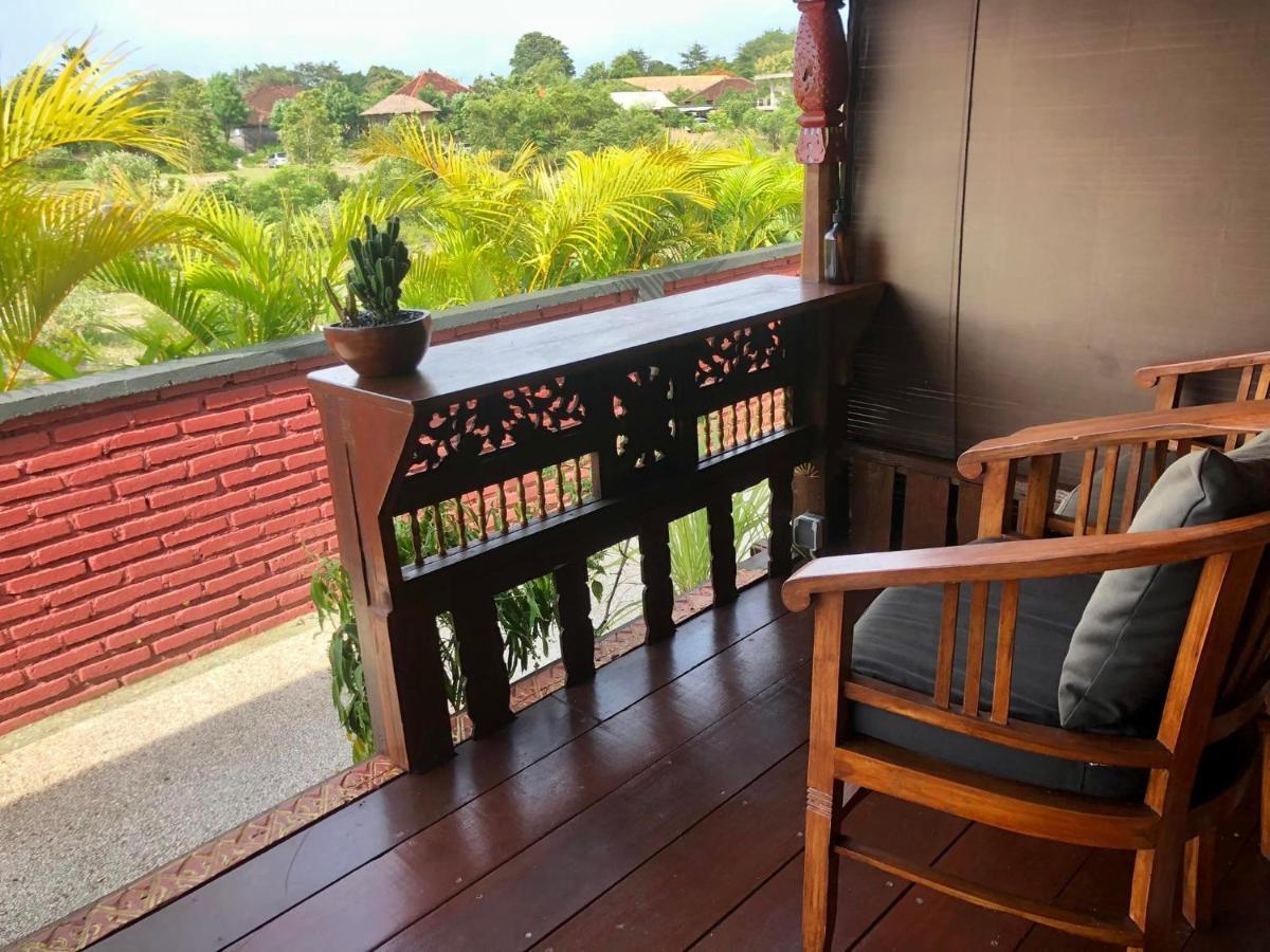 The Hidden Escapes Bingin- Sunset Rooftop Wood House With Ocean View & Private Kitchen อูลูวาตู ภายนอก รูปภาพ